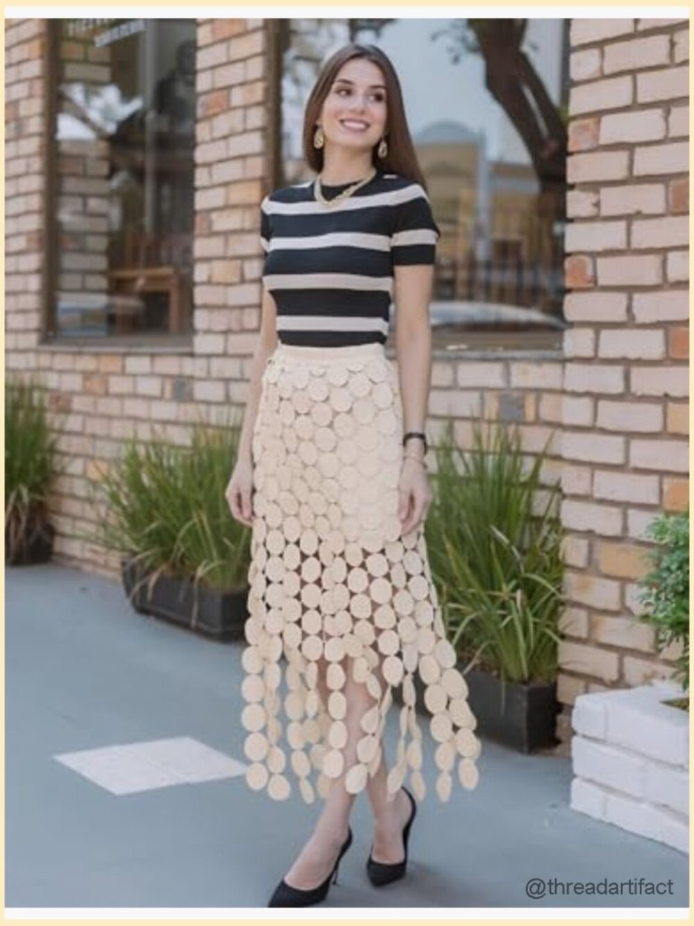 Boho Hollow Out Fringe Hem High Waisted Maxi Skirt - Picture 3 of 7